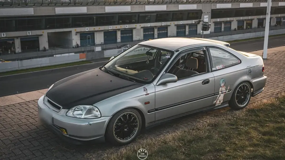 Gebraucht Honda Civic 106 PS (77 kW) 1998 Silber Coupé