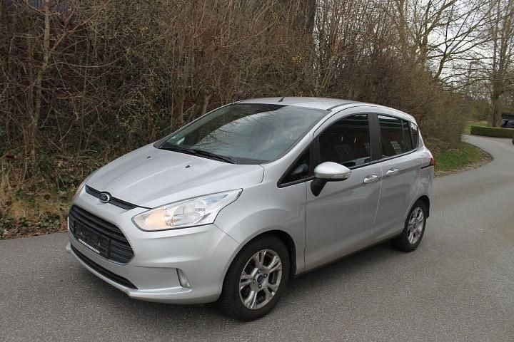 Gebraucht Ford B-MAX SYNC Edition 105 PS (77 kW) 2016 Silber Van / Kleinbus
