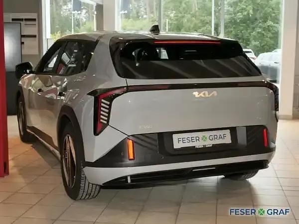 Neu Kia EV4 150 kW (204 PS) 2025 Pentametal grau Kleinwagen
