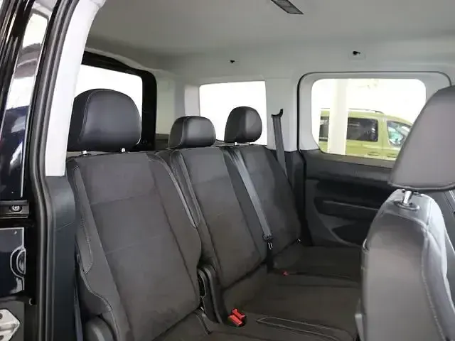 Gebraucht VW Caddy Style 150 PS (110 kW) 2025 Schwarz Van / Kleinbus