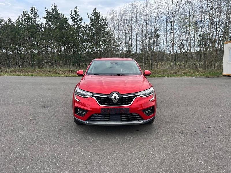 Gebraucht Renault Arkana Engineered 143 PS (105 kW) 2022 Rot SUV
