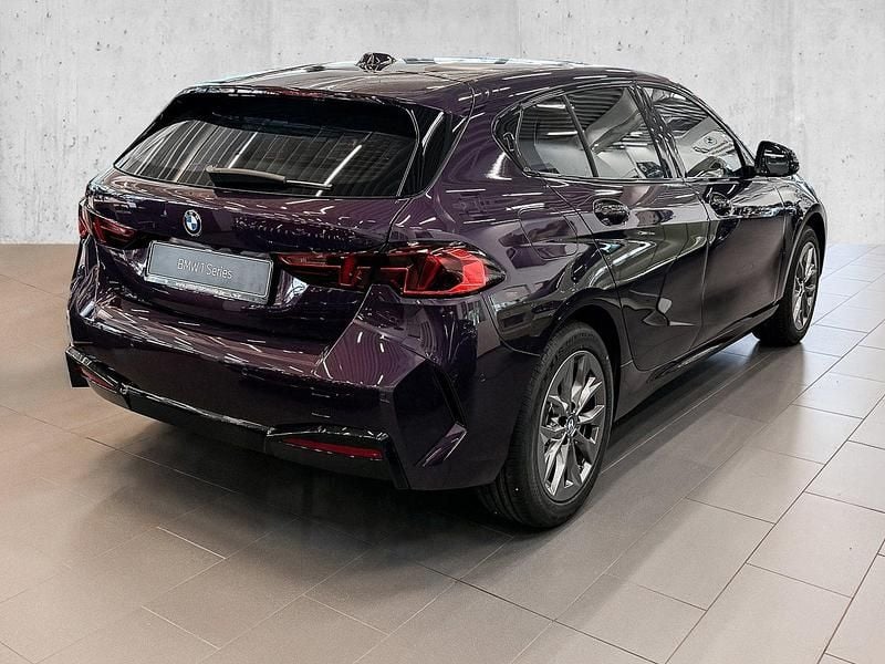 Nowe BMW 116 122 KM (89 kW) 2026 Biały Hatchback