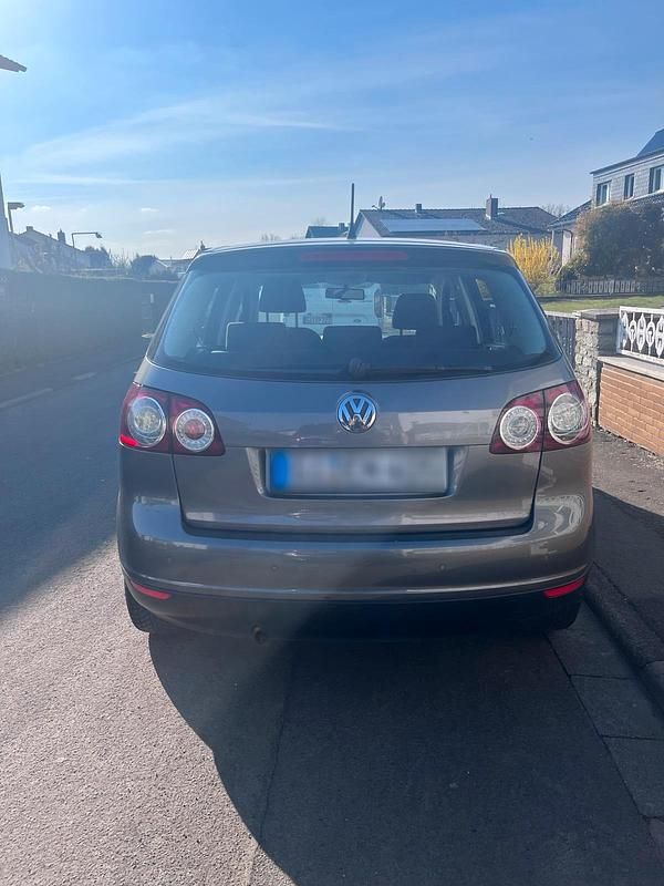 Gebraucht VW Golf V 102 PS (75 kW) 2007 Grau Limousine