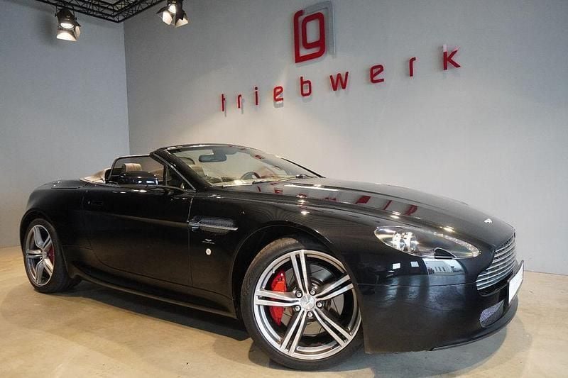 Schwarz Gebraucht 2008 Aston Martin V8 Vantage Coupé | 64.941 € (Teuer) - Bild 1/3