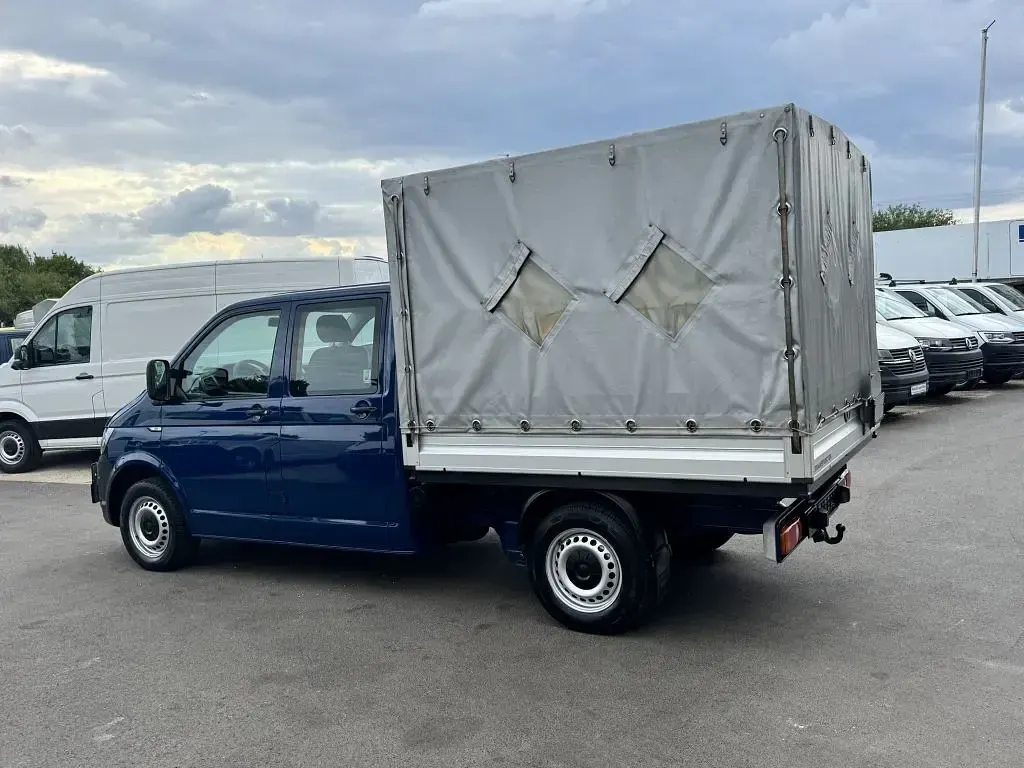 Usata VW Transporter 150 CV (110 kW) 2017 Blu Furgone