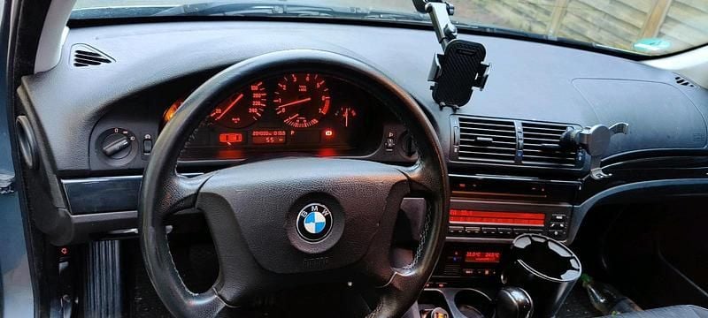 Gebraucht BMW 525 192 PS (141 kW) 2003 Kombi