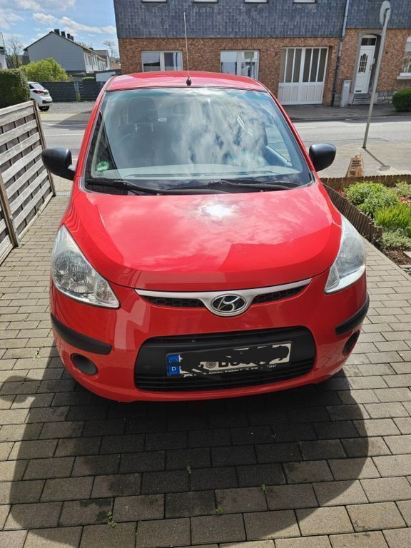 Rot Gebraucht 2010 Hyundai i10 Classic Kleinwagen | 2.600 € (Guter Preis) - Bild 1/4