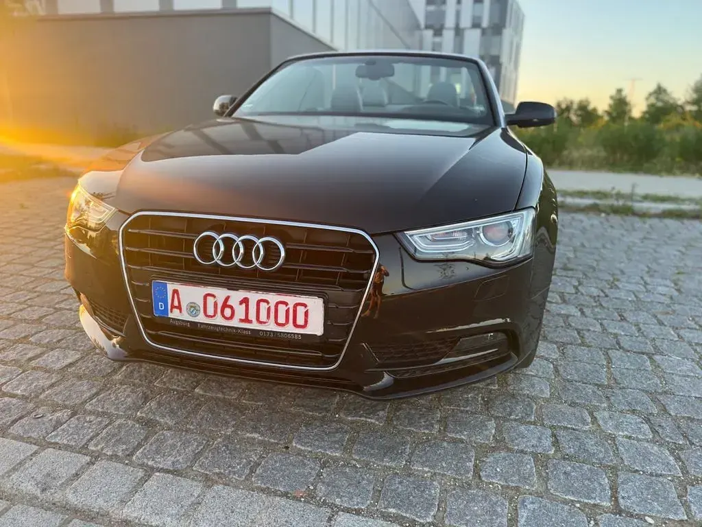 Gebraucht Audi A5 Cabriolet Ambiente 224 PS (164 kW) 2014 Schwarz Cabrio