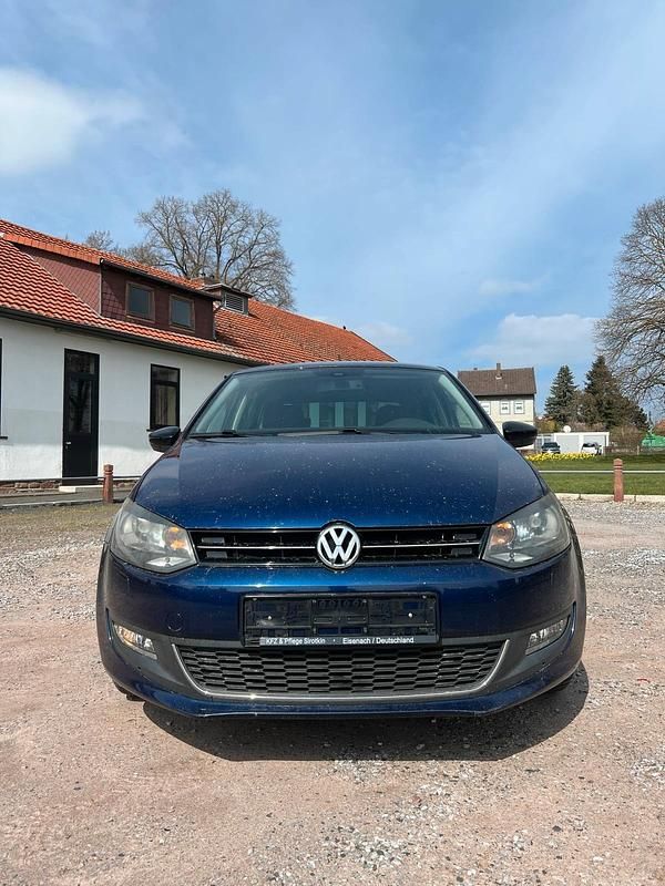 Gebraucht VW Polo Match 70 PS (51 kW) 2012 Blau Kleinwagen