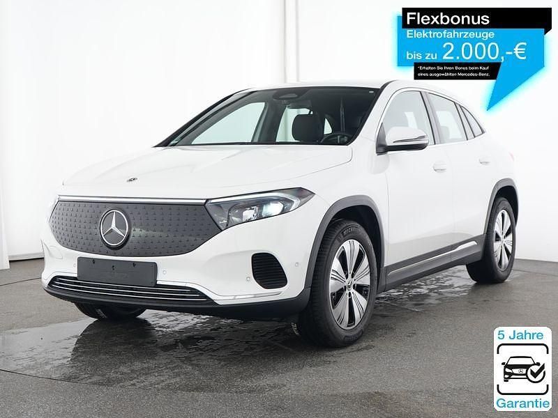 Weiß Gebraucht 2025 Mercedes EQA250+ Progressive SUV | 37.490 € (Guter Preis) - Bild 1/4