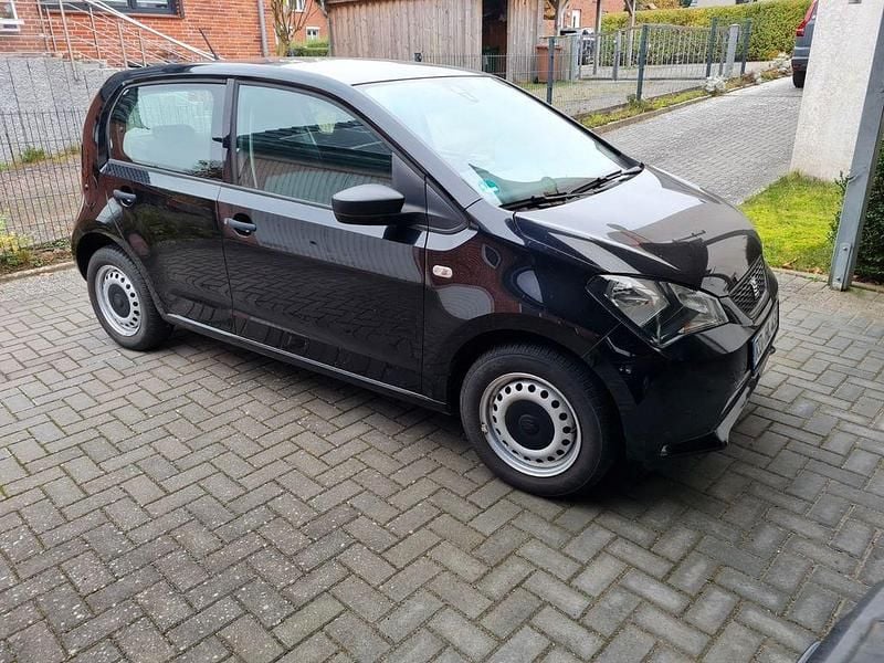 Schwarz Gebraucht 2016 Seat Mii Kleinwagen | 5.250 € (Guter Preis) - Bild 1/4