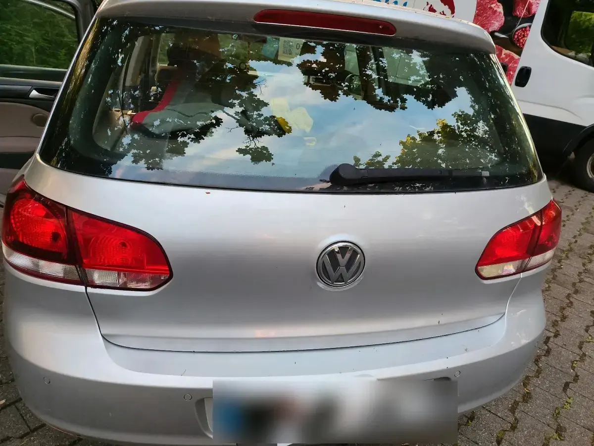 Gebraucht VW Golf VI Highline 122 PS (89 kW) 2009 Silber Kleinwagen