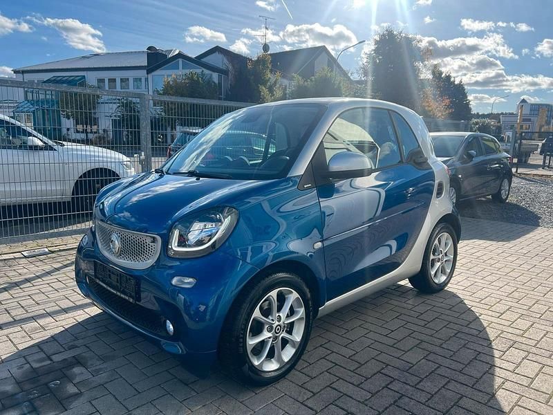 Silber Gebraucht 2014 Smart ForTwo Coupé Basis Coupé | 6.500 € (Fairer Preis) - Bild 1/4