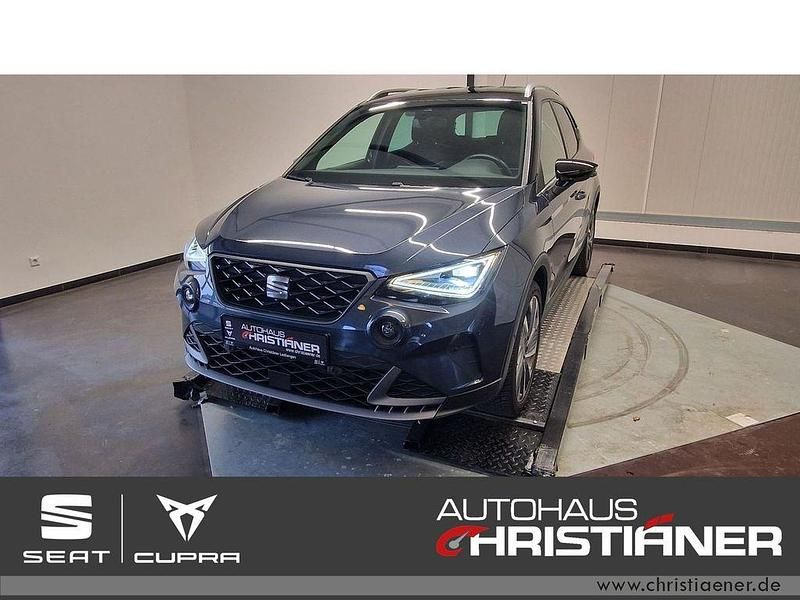 Grau Gebraucht 2024 Seat Arona FR SUV | 23.990 € (Teuer) - Bild 1/4