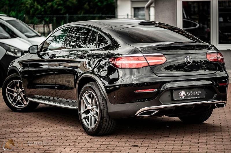 Gebraucht Mercedes GLC350 AMG 258 PS (189 kW) 2017 Schwarz SUV