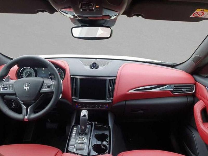 Gebraucht Maserati Levante GT 330 PS (242 kW) 2021 Weiß (bianco alpi) SUV