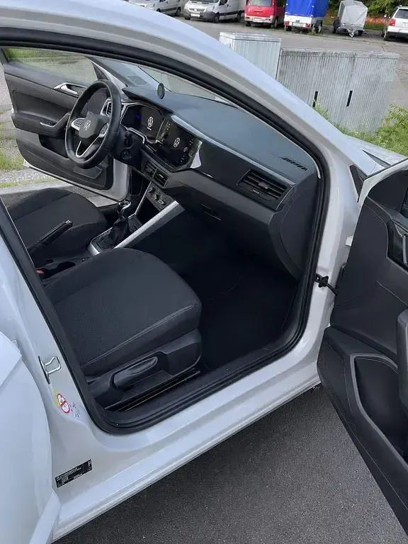 Gebraucht VW Polo 80 PS (58 kW) 2023 Grau Kleinwagen