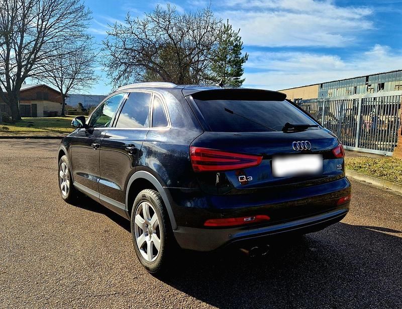 Gebraucht Audi Q3 Ambiente 177 PS (130 kW) 2011 Schwarz SUV