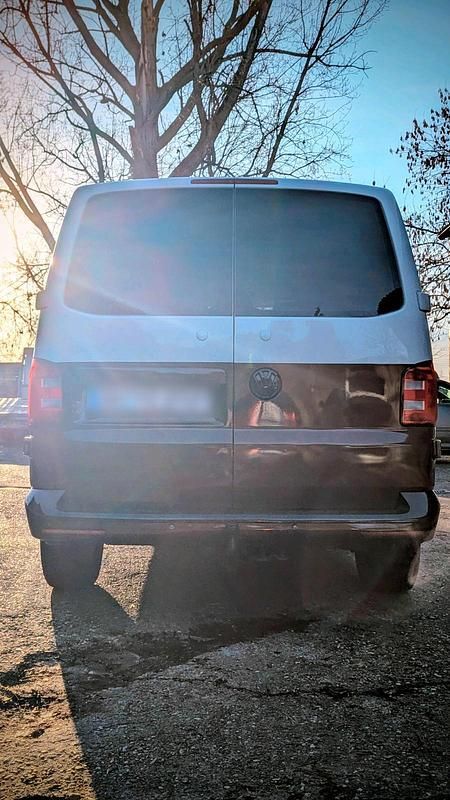 Gebraucht VW Transporter 180 PS (132 kW) 2015 Weiß Van