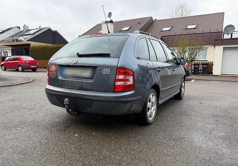 Gebraucht Skoda Fabia 80 PS (58 kW) 2004 Grau Kombi