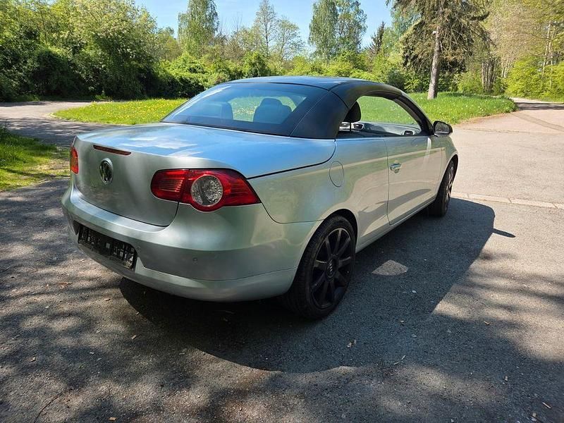 Gebraucht VW Eos 116 PS (85 kW) 2007 Silber Cabrio