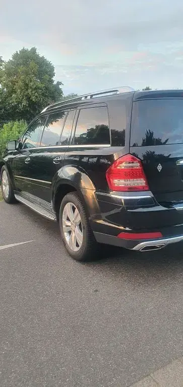 Gebraucht Mercedes GL350 211 PS (155 kW) 2012 Schwarz SUV