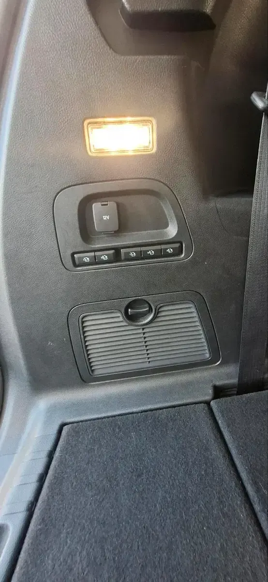 Używany Ford S-MAX S 179 KM (131 kW) 2015 Szary Minivan
