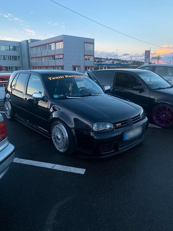 Schwarz Gebraucht 2002 VW Golf IV GTI Kleinwagen | 3.500 € (Guter Preis) - Bild 1/4