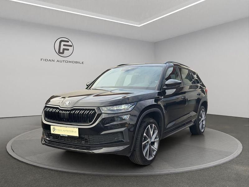 Schwarz Gebraucht 2022 Skoda Kodiaq SportLine SUV | 31.450 € (Fairer Preis) - Bild 1/4