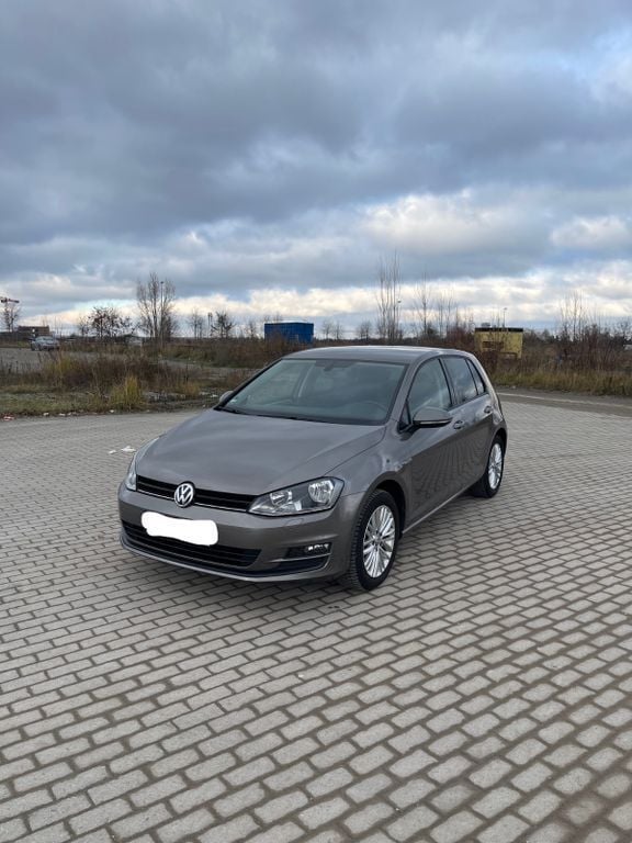 Grau Gebraucht 2014 VW Golf VII Cup Limousine | 11.900 € (Guter Preis) - Bild 1/4