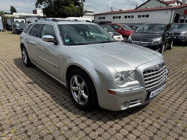 Silber Gebraucht 2008 Chrysler 300C Touring Kombi | 4.950 € (Fairer Preis) - Bild 1/4