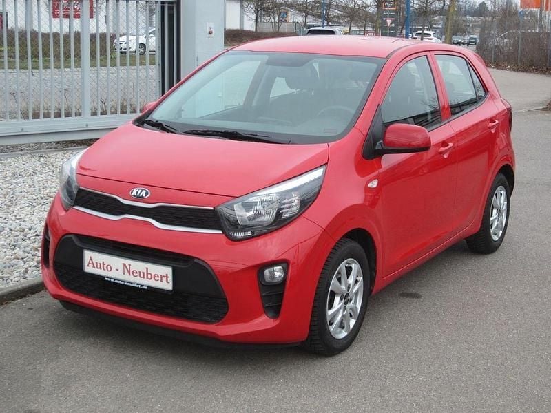 Gebraucht Kia Picanto Edition 7 67 PS (49 kW) 2017 Rot Kleinwagen