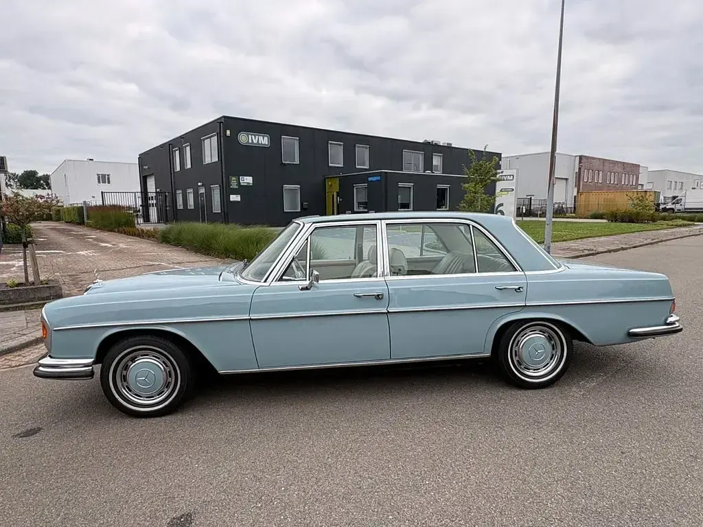 Gebraucht Mercedes W109 197 PS (144 kW) 1970 Blau Limousine