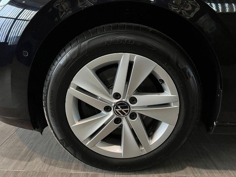 Gebraucht VW Golf VIII 150 PS (110 kW) 2021 Schwarz Kombi