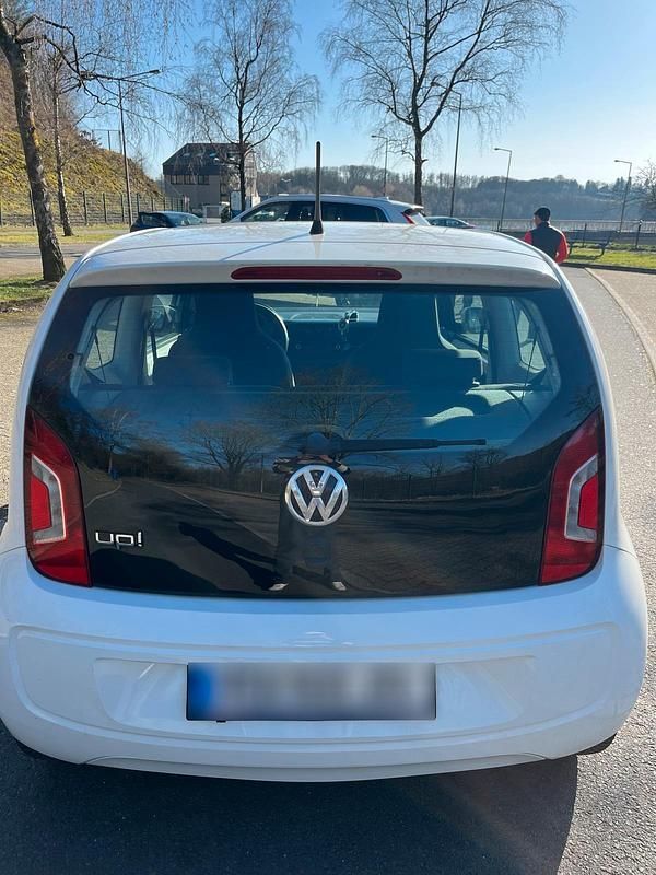 Gebraucht VW up! 60 PS (44 kW) 2015 Weiß Kleinwagen