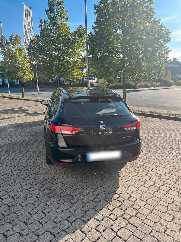 Gebraucht Seat Leon 110 PS (80 kW) 2016 Schwarz Kombi