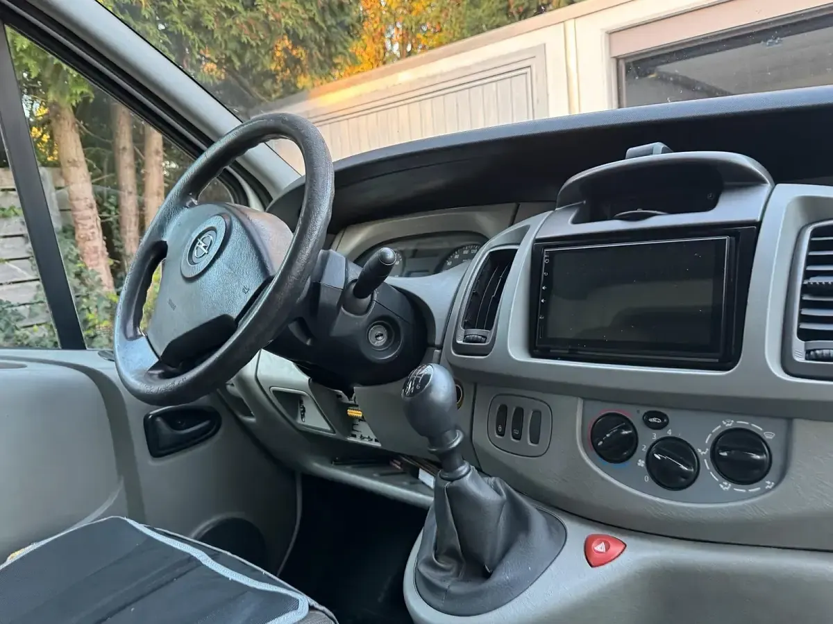 Używany Opel Vivaro 2009 Biały Minivan