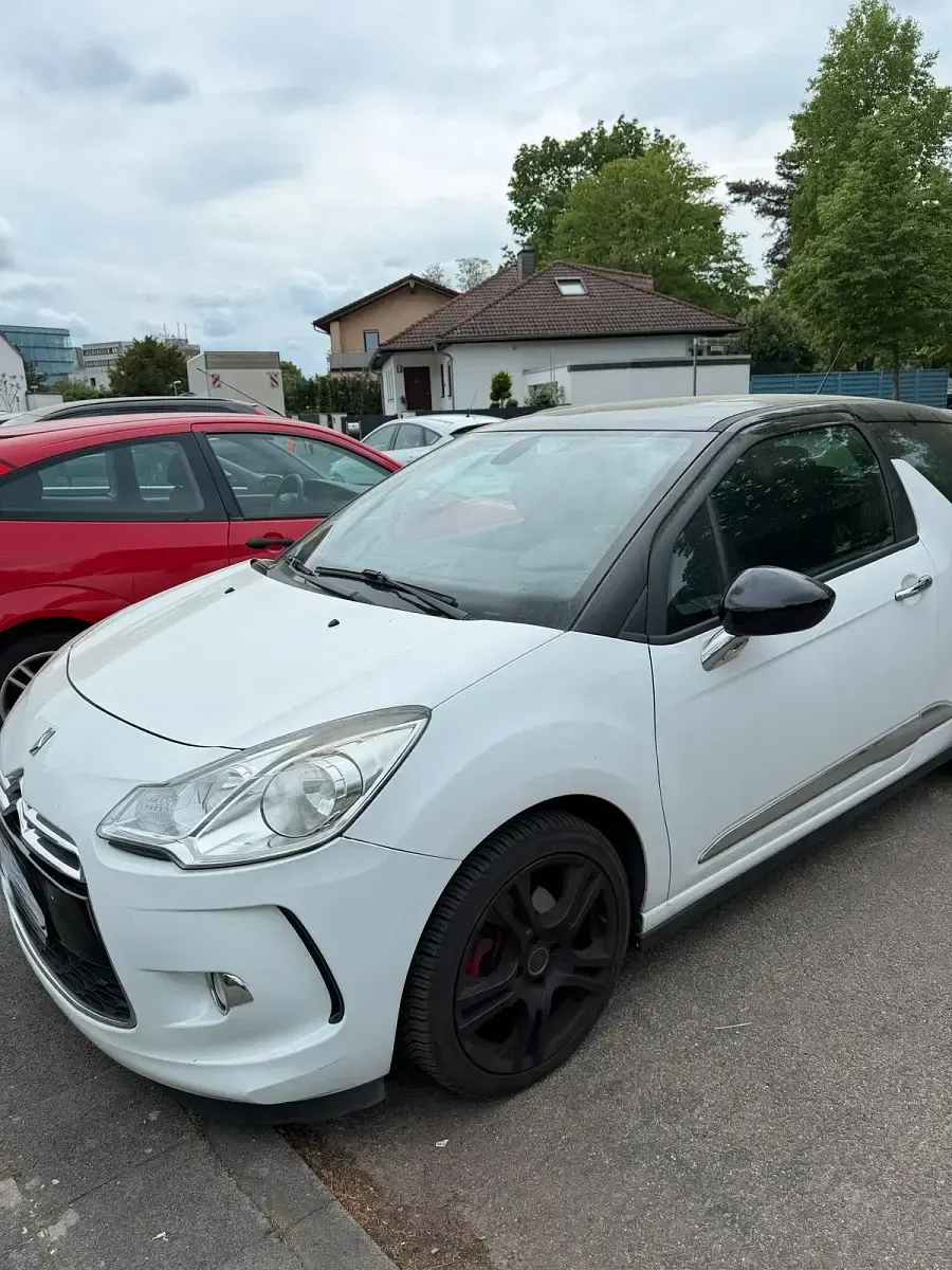 Gebraucht Citroën DS3 2011 Weiß Kleinwagen