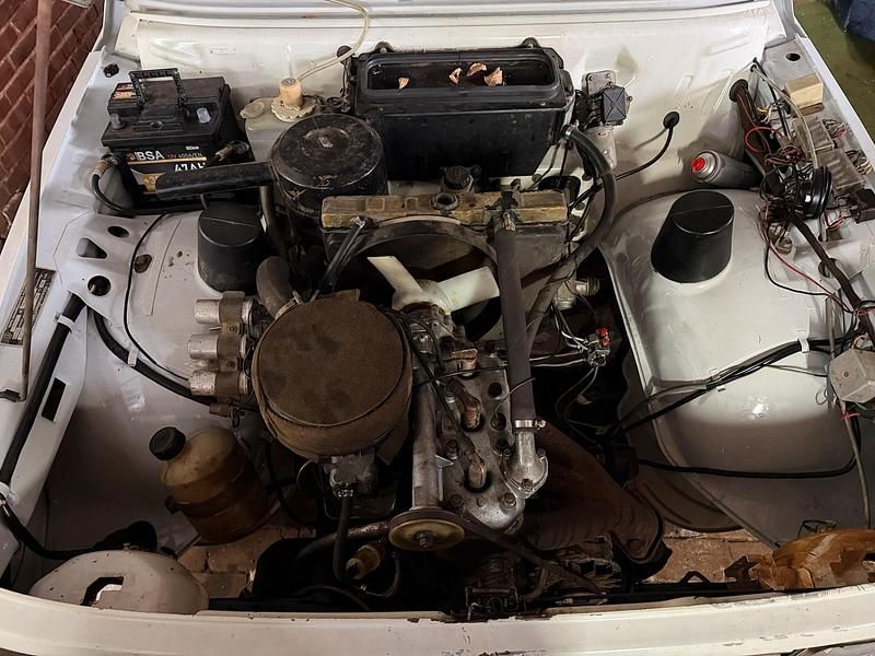 Gebraucht Wartburg 353 50 PS (36 kW) 1984 Weiß Limousine