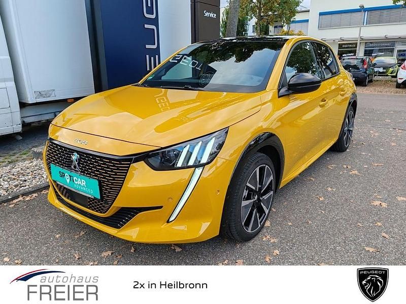 Gelb Gebraucht 2021 Peugeot e-208 GT Kleinwagen | 16.990 € (Guter Preis) - Bild 1/4