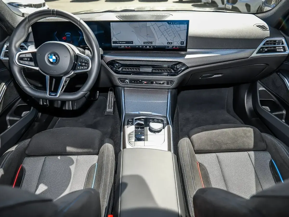 Gebraucht BMW 318 M Sport 156 PS (114 kW) 2025 Schwarz Limousine