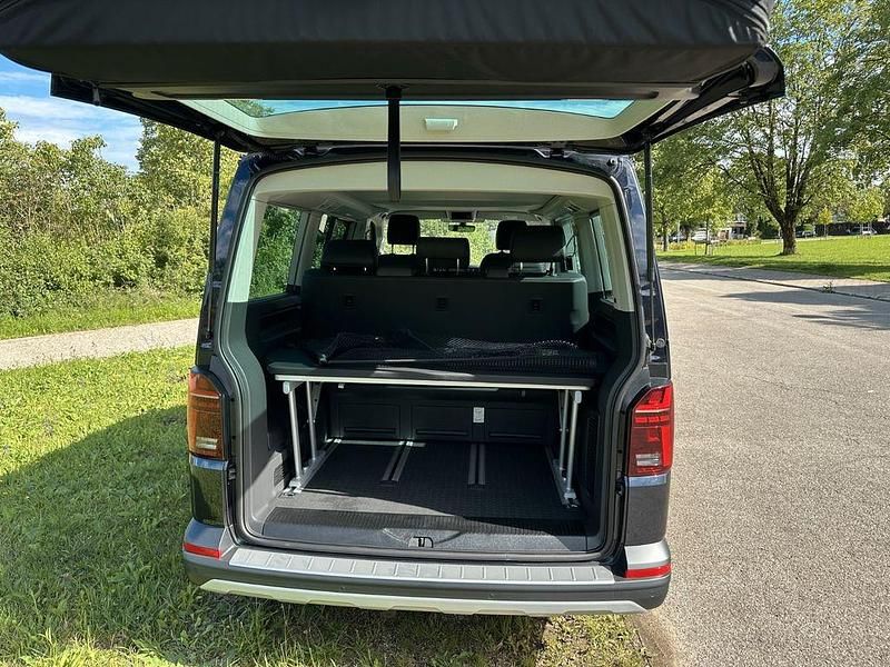 Gebraucht VW California Edition 150 PS (110 kW) 2024 Blau Van