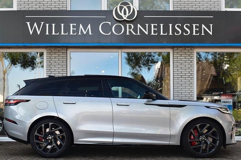 Gebraucht Land Rover Range Rover Velar SVAutobiography Dynamic Black 551 PS (405 kW) 2020 Silber SUV