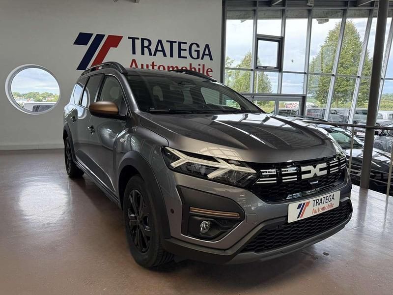 Dolomitgrau Gebraucht 2025 Dacia Jogger Extreme Kombi | 20.490 € (Guter Preis) - Bild 1/4