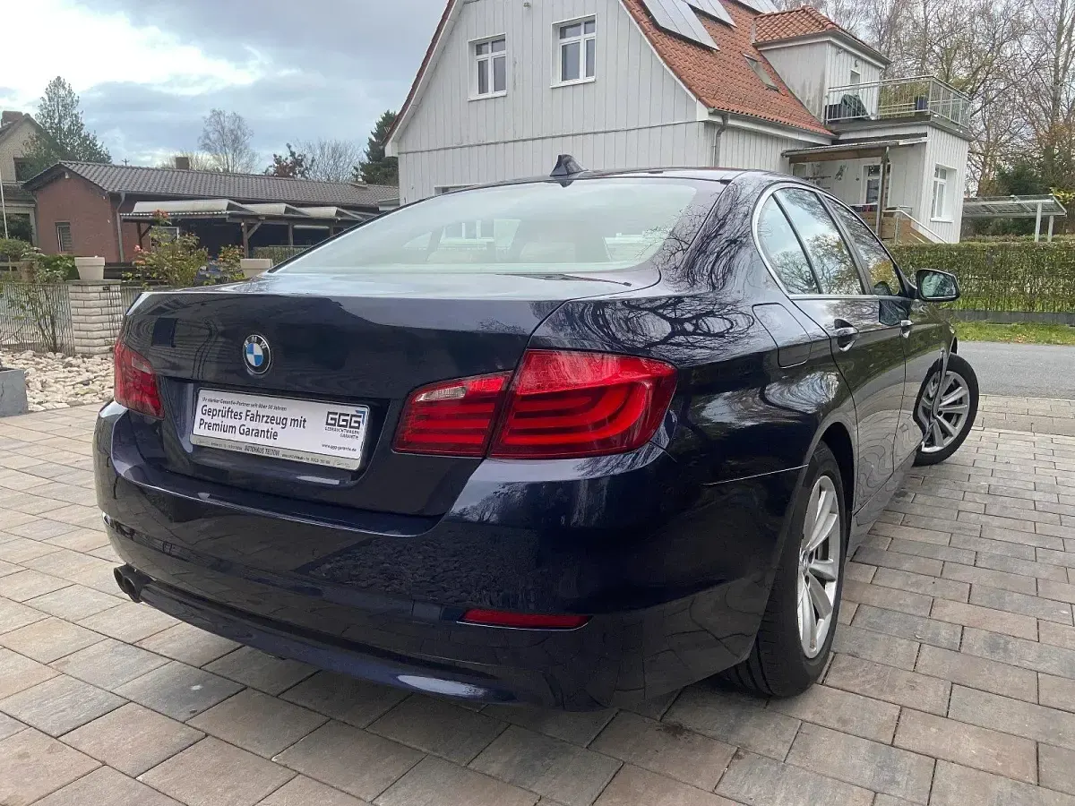 Używany BMW 530 245 KM (180 kW) 2011 Niebieski Sedan/Limuzyna
