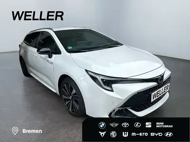 Gebraucht Toyota Corolla 196 PS (144 kW) 2025 Weiss Kombi