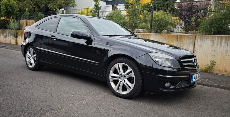 Schwarz Gebraucht 2008 Mercedes CLC200 Sport Kleinwagen | 4.200 € (Guter Preis) - Bild 1/4