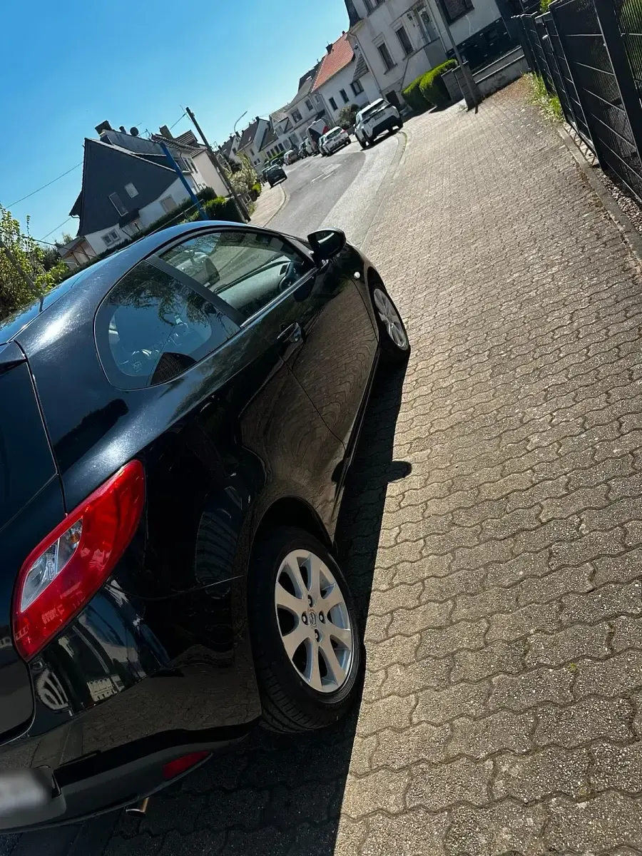 Usata Mazda 2 75 CV (55 kW) 2008 Nero Utilitaria