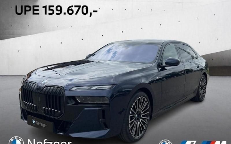 Gebraucht BMW 740 Shadowline 299 PS (219 kW) 2025 Blau Limousine