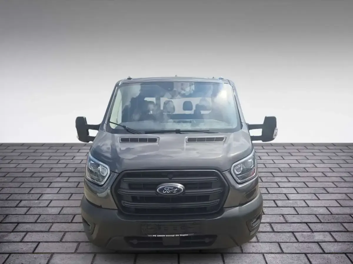 Gebraucht Ford Transit 170 PS (125 kW) 2023 Grau / magnetic grau Van